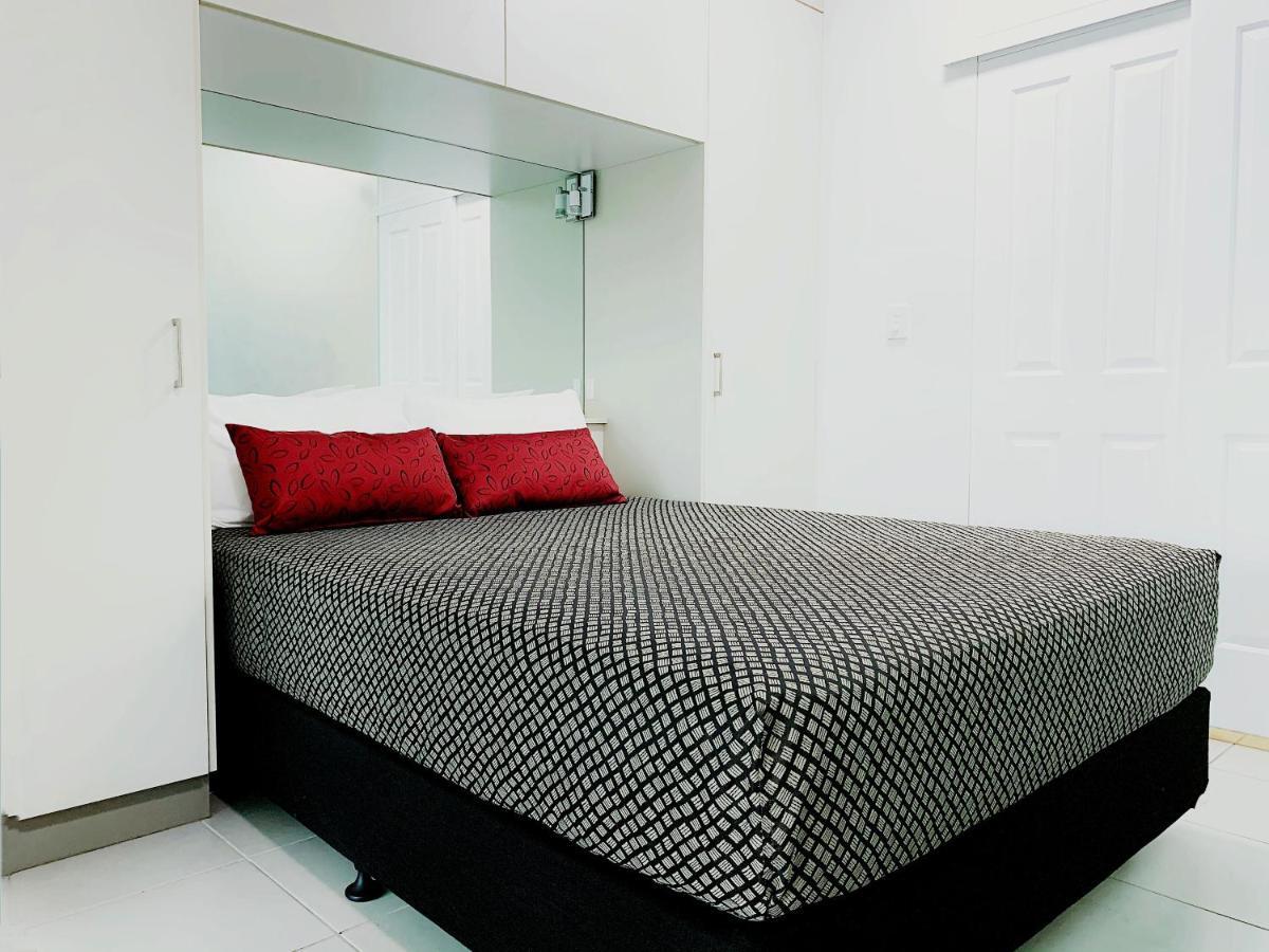 Ramada Suites By Wyndham Zen Quarter Darwin Phòng bức ảnh